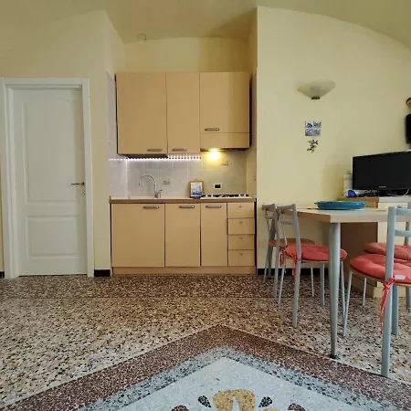 Tricolale Molino Nuovo Andora Дом отдыха *
